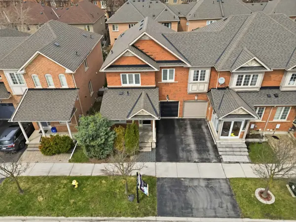 121 Hopecrest RD, Markham, ON L6C 2V7