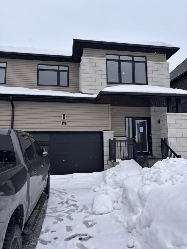 24 Federica CRES, Wasaga Beach, ON L9Z 0N5
