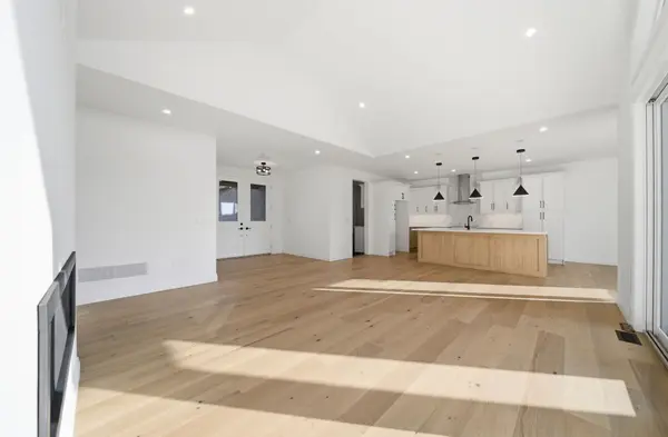 19 Henry Ball CT, Oro-medonte, ON L0K 2G1