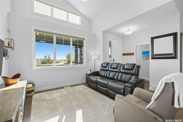 687 Secord BEND, Saskatoon, SK S7V 0M7