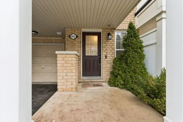 915 Deverell PL, Milton, ON L9T 0M2