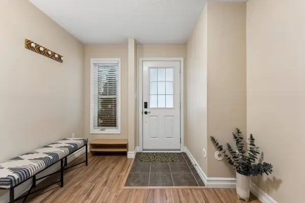 915 Deverell PL, Milton, ON L9T 0M2