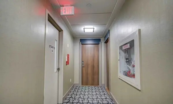 3975 Grand Park DR #601, Mississauga, ON L5B 0K4