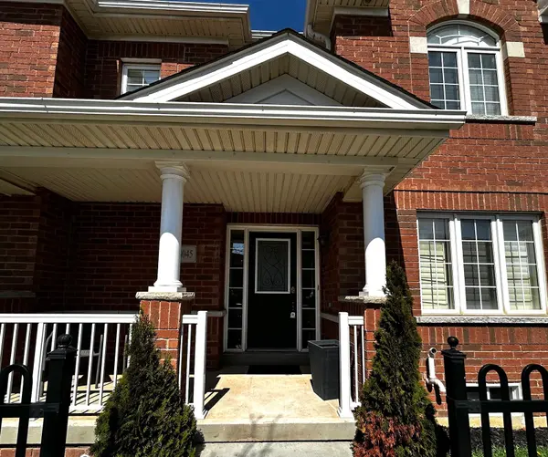 3045 Gladeside AVE #1, Oakville, ON L6M 0R2