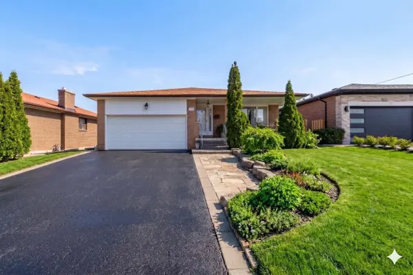 72 Mayall AVE, Toronto W05, ON M3L 1E8