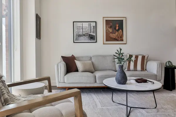 245 Perth AVE #103, Toronto W02, ON M6P 3X9