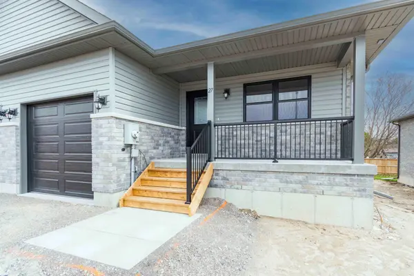 27 Clayton John AVE, Brighton, ON K0K 1H0