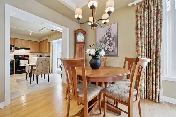 65 Bayberry DR #202, Guelph, ON N1G 5K8