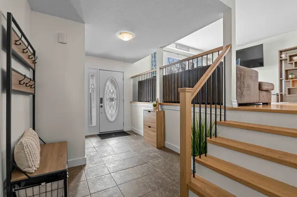 12 Luther RD, East Luther Grand Valley, ON L9W 5R1