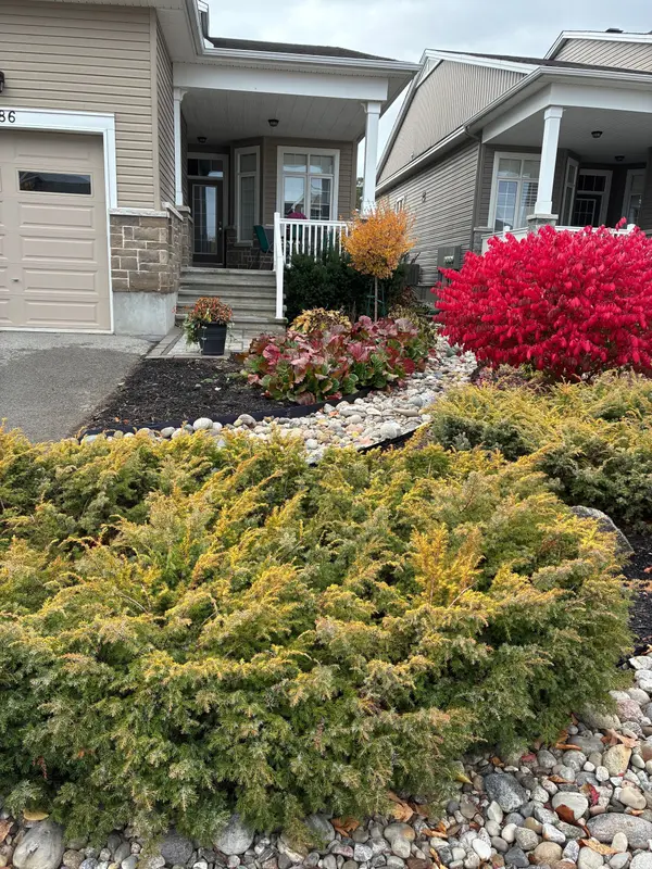 186 Oxford ST W, North Grenville, ON K0G 1J0