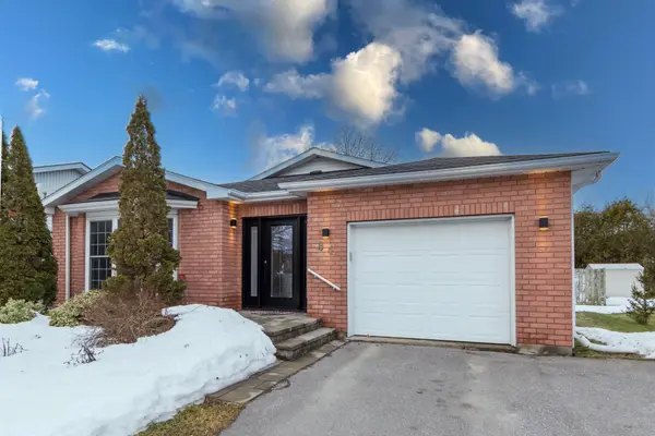 84 Westwind CRES, Prince Edward County, ON K0K 3L0