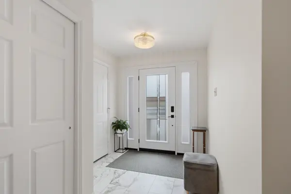 84 Westwind CRES, Prince Edward County, ON K0K 3L0