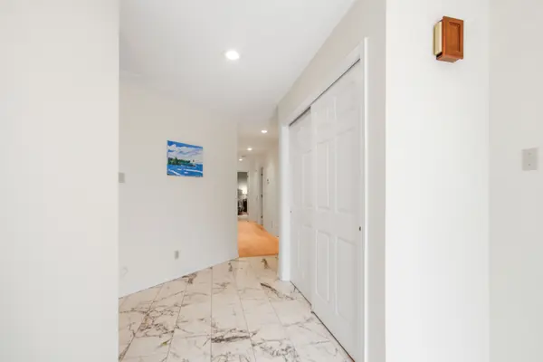 84 Westwind CRES, Prince Edward County, ON K0K 3L0