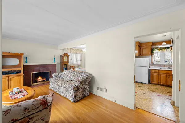 41 Capilano DR, Cityview - Parkwoods Hills - Rideau Shore, ON K2E 6G3