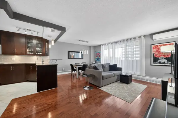 1785 Frobisher LN #704, Alta Vista And Area, ON K1G 3T7