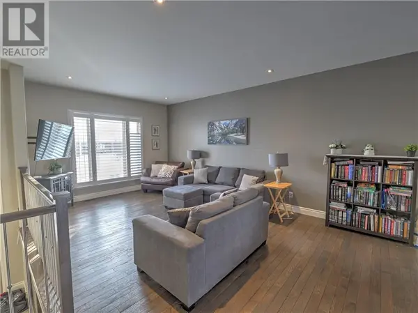 1093 Cloverdale CT, Greater Sudbury, ON P0M 1E0