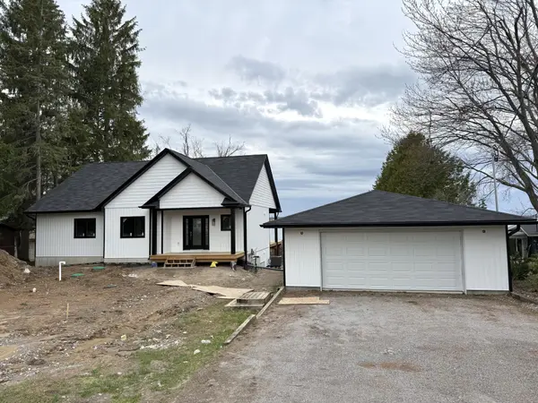 1380 Island View DR, Selwyn, ON K0L 1T0