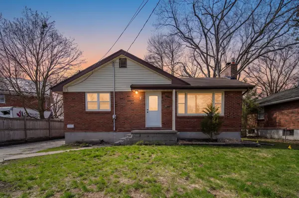 7 Benjamin ST, Belleville, ON K8P 1P6