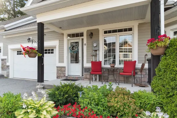 9 Stormont CT, Bracebridge, ON P1L 0B7