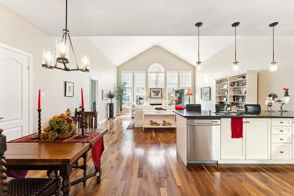 9 Stormont CT, Bracebridge, ON P1L 0B7