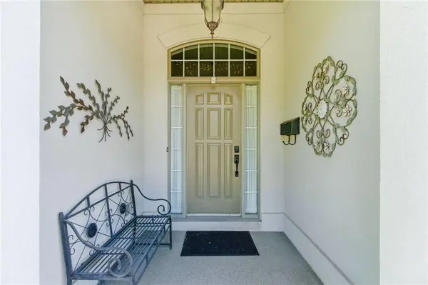 345 Southcote RD, Hamilton, ON L9G 5C4