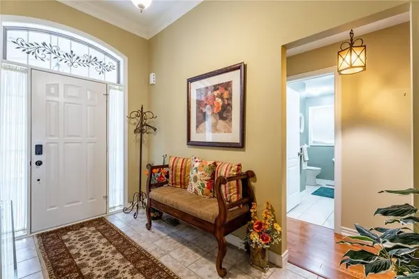 345 Southcote RD, Hamilton, ON L9G 5C4