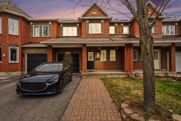 3 Collington ST, Barrhaven, ON K2G 6X5