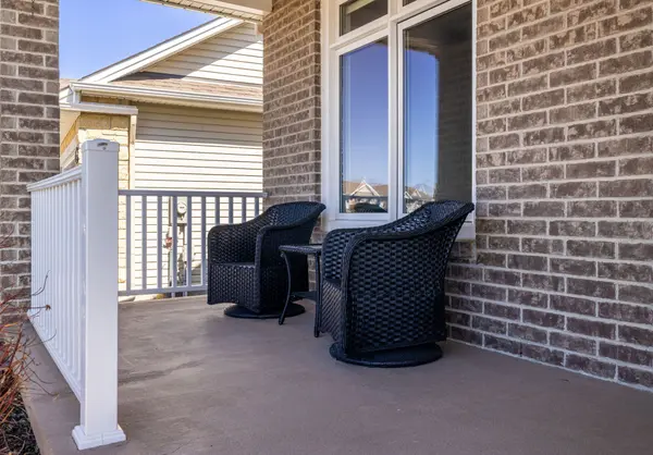 865 Tewin CIR, Orleans - Cumberland And Area, ON K4A 1K1