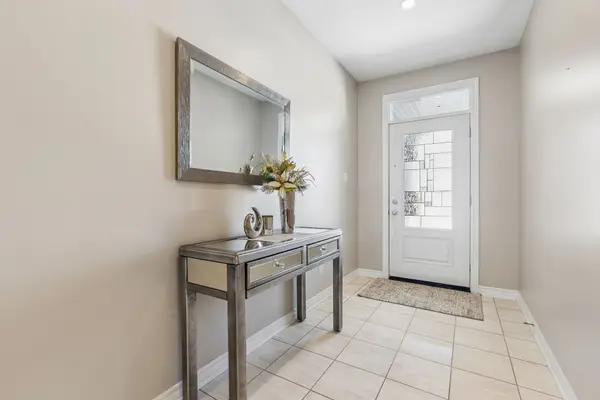 865 Tewin CIR, Orleans - Cumberland And Area, ON K4A 1K1