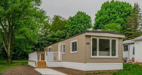 40 Hillside CRES, Hamilton, ON N0B 2J0