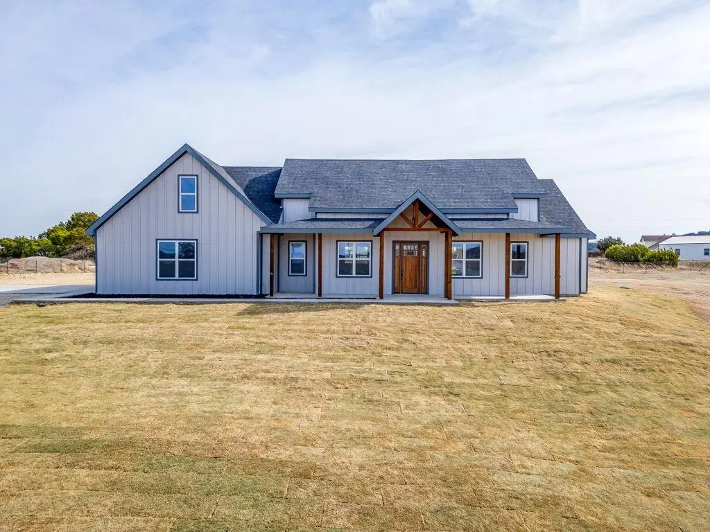 1110 County Road 2004, Glen Rose, TX 76043