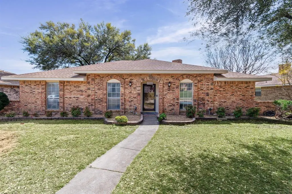 5222 Collingwood Drive, Garland, TX 75043