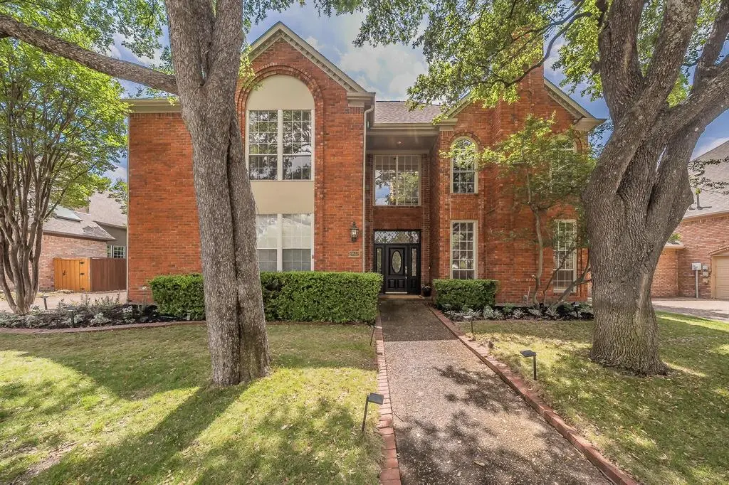 18512 Highland Creek Lane, Dallas, TX 75252