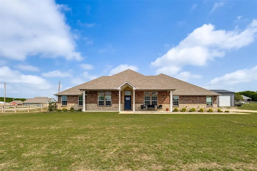 388 Hidden Meadow Trail, Leonard, TX 75452