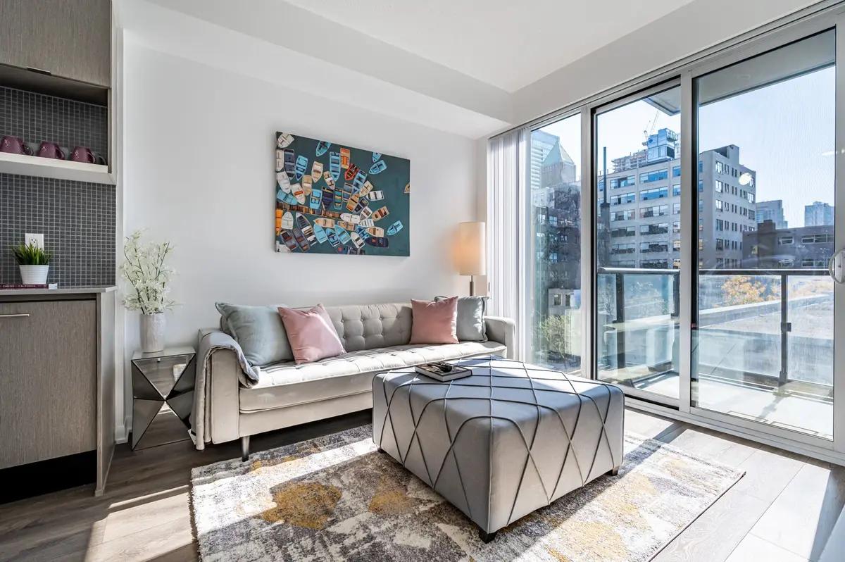 435 Richmond ST W #409, Toronto C01, ON M5V 0N3