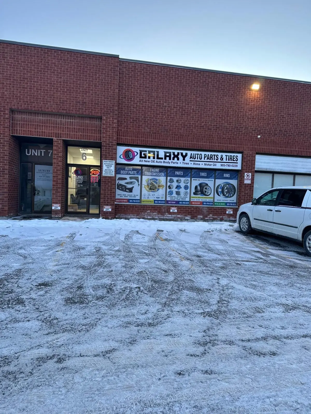 2080 Steeles AVE E #6, Brampton, ON L6Y 0A7