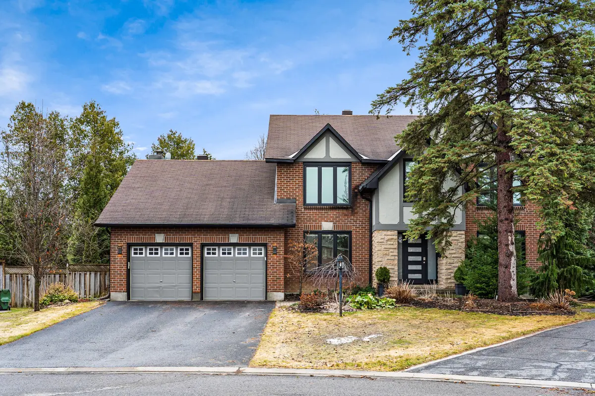 23 Pinecone TRL, Stittsville - Munster - Richmond, ON K2S 1E1