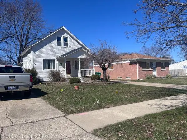 24523 Hayes AVE, Eastpointe, MI 48021