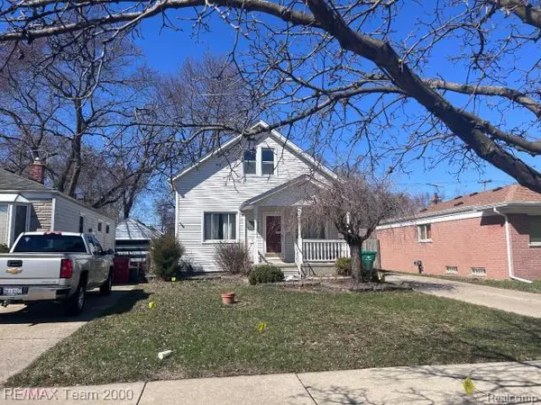 24523 Hayes AVE, Eastpointe, MI 48021