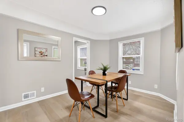 15800 Saint Marys ST, Detroit, MI 48227