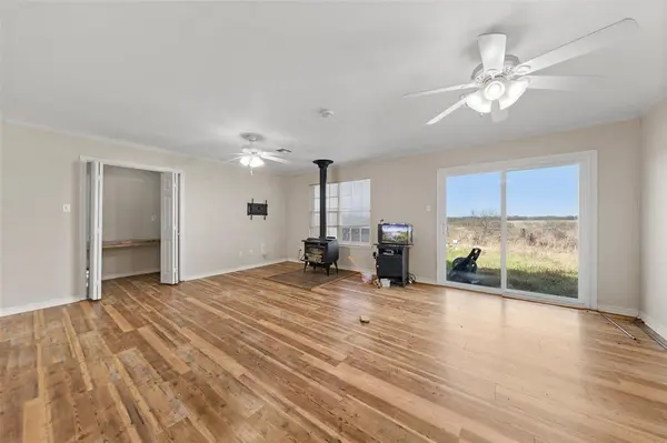 771 HCR 2233, West, TX 76691