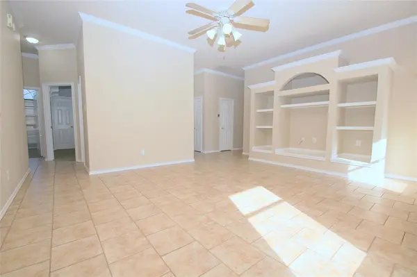 1804 Sand Stone Drive, Sanger, TX 76266