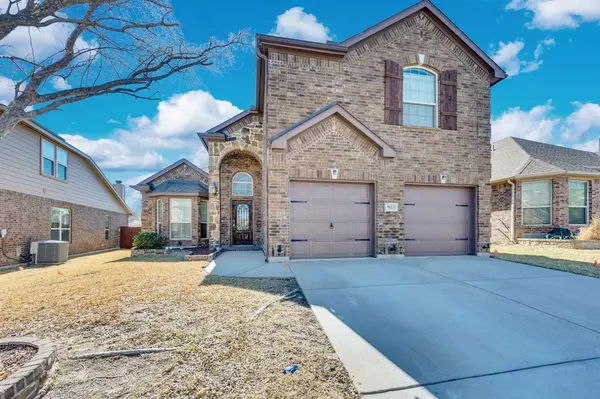 5613 Spirit Lake Drive, Fort Worth, TX 76179