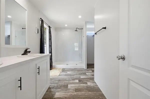 7334 W Line Road, Collinsville, TX 76233