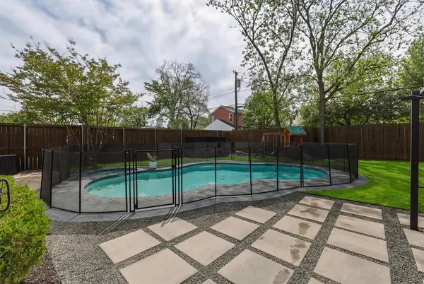 5914 Goodwin Avenue, Dallas, TX 75206