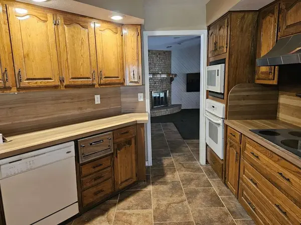 5317 Bello Vista Drive, Sherman, TX 75090