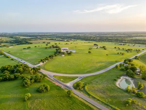 3601 W Fm 4, Cleburne, TX 76033