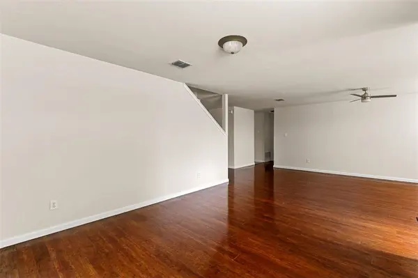 1416 Erin Drive, Burleson, TX 76028