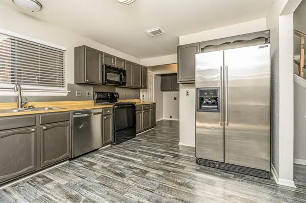 152 High Pointe Lane, Cedar Hill, TX 75104