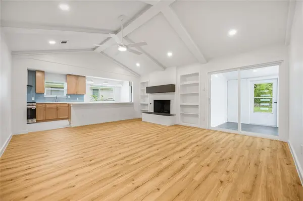 3013 Conejos Drive, Fort Worth, TX 76116